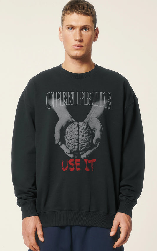 Please use it! Oversized Crewneck Sweatshirt Use your Brain black