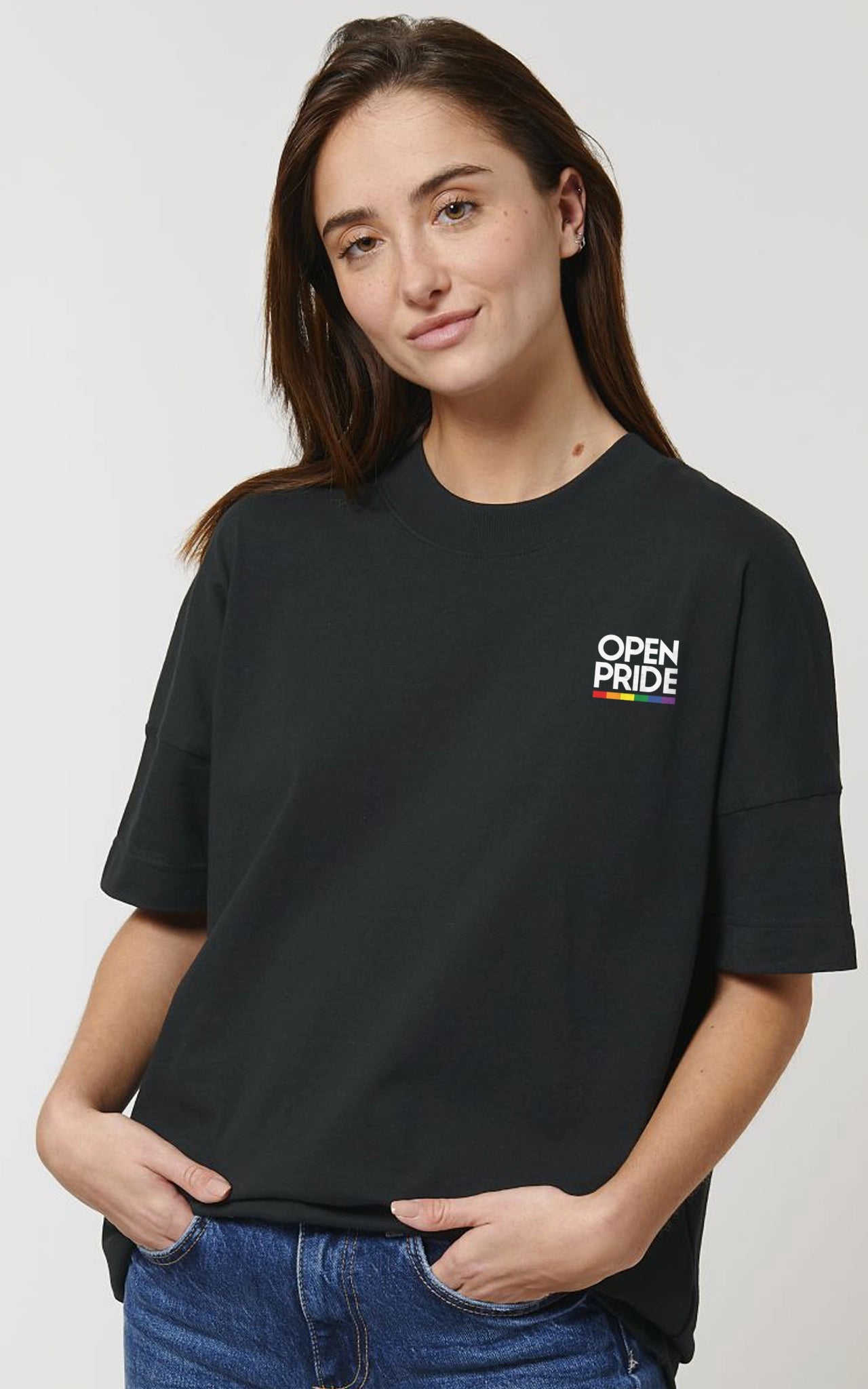 black organic Oversized T-Shirt Be Pride Backprint