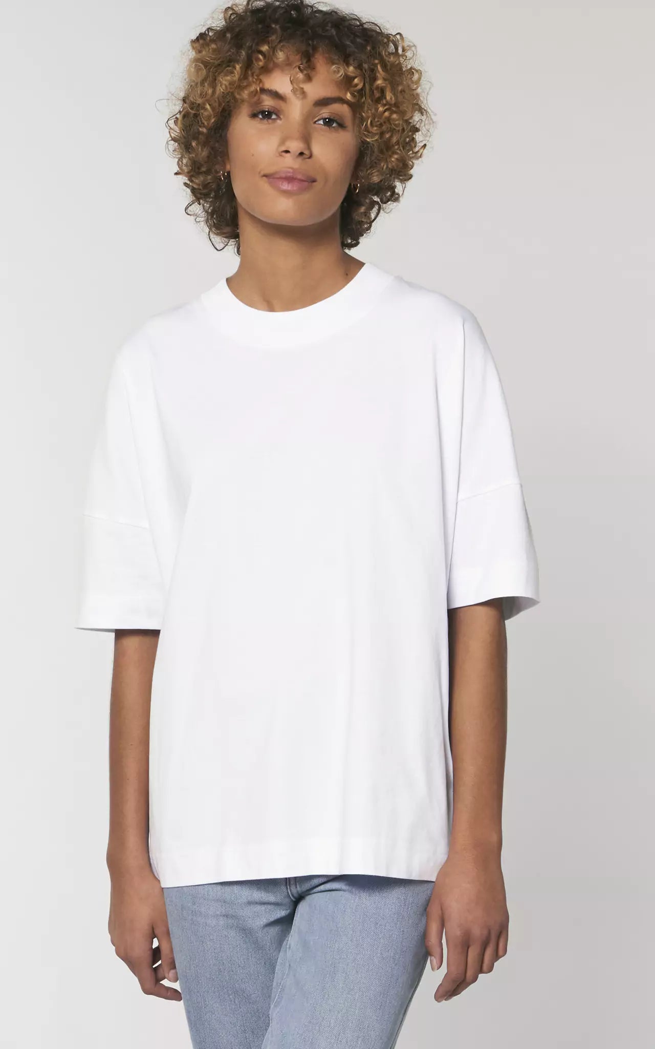 Organic Oversized T-Shirt Celebrate Love in every color 