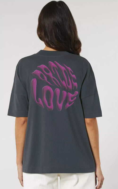 Oversized T-Shirt Pride Love