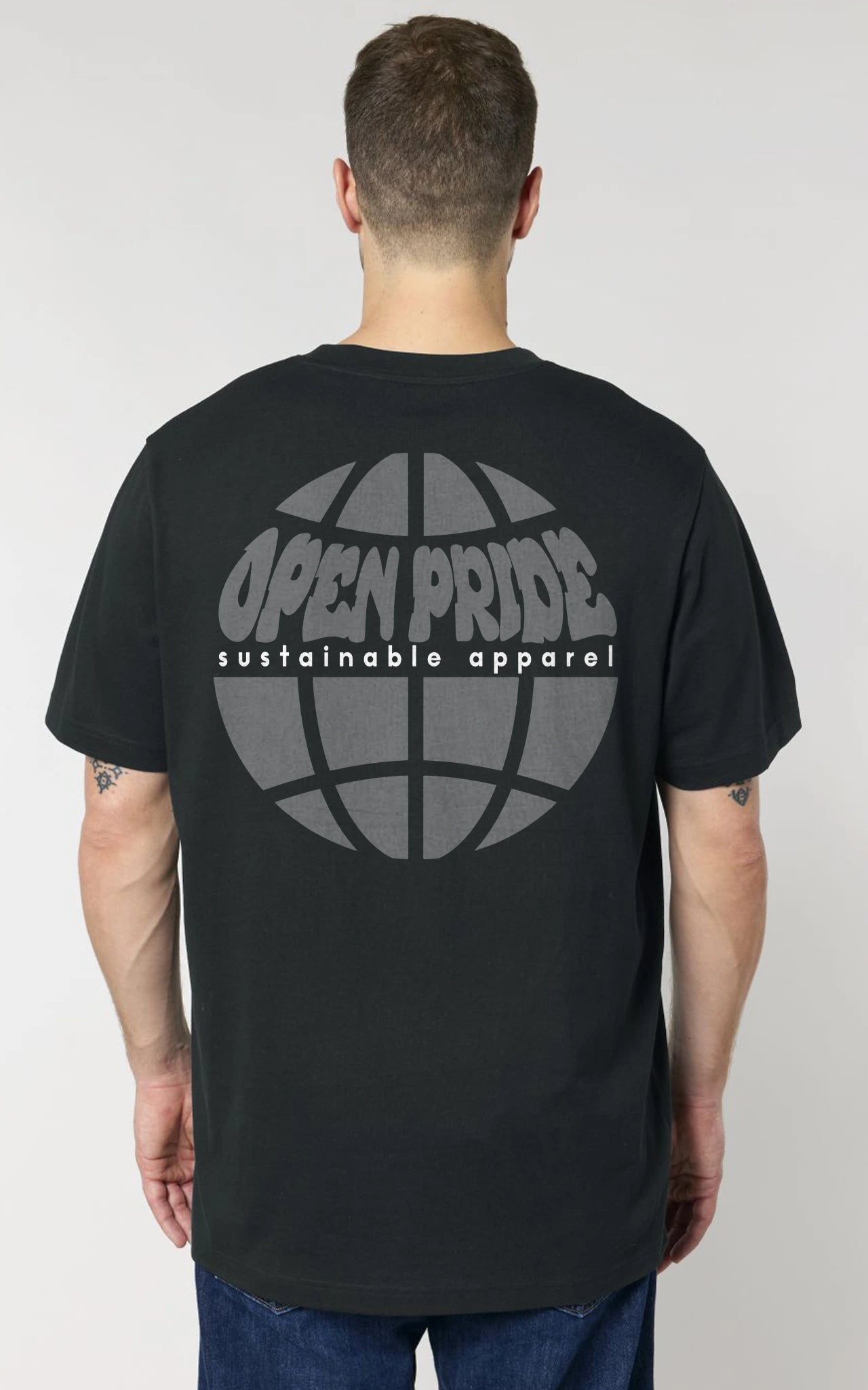 Basic T-Shirt Globe von Open Pride in schwarz